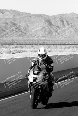 media/May-27-2023-TrackXperience (Sat) [[0386355c23]]/Around the Pits/